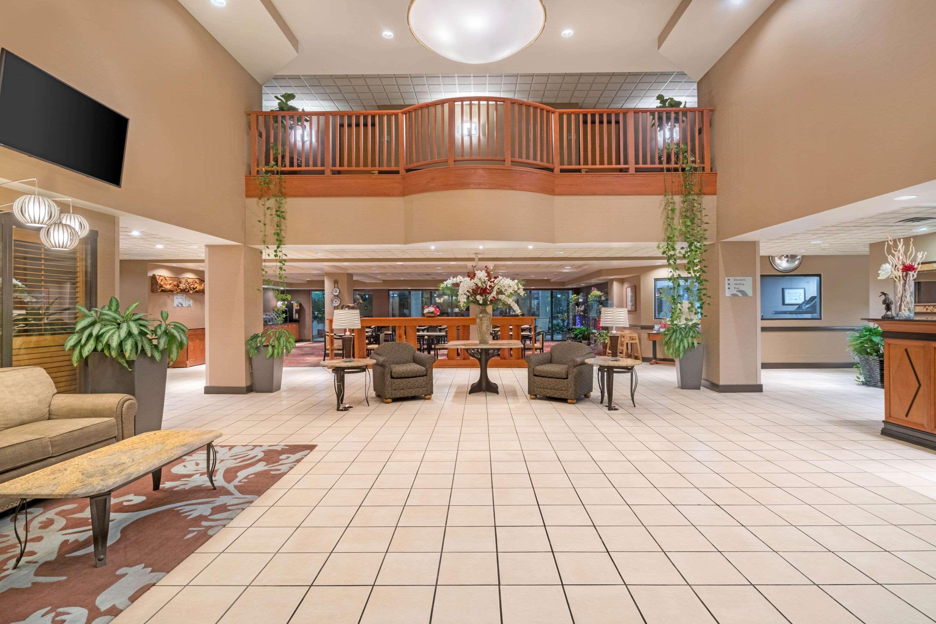 Hotel Wingate By Wyndham Lexington Esterno foto