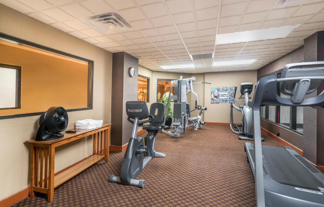 Hotel Wingate By Wyndham Lexington Esterno foto